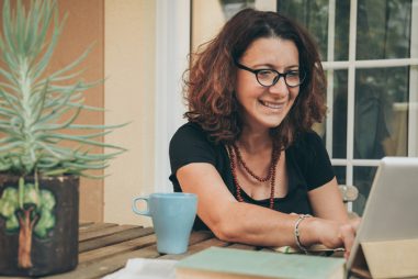 Prepárate para buscar empleo al terminar la carrera