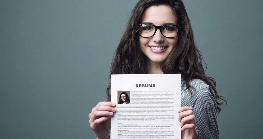 ¿Qué es un currículum vitae y qué partes tiene?