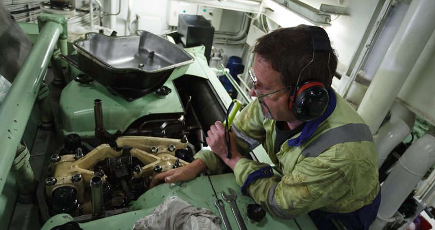 Técnico en Mantenimiento y Control de la Maquinaria de Buques y Embarcaciones
