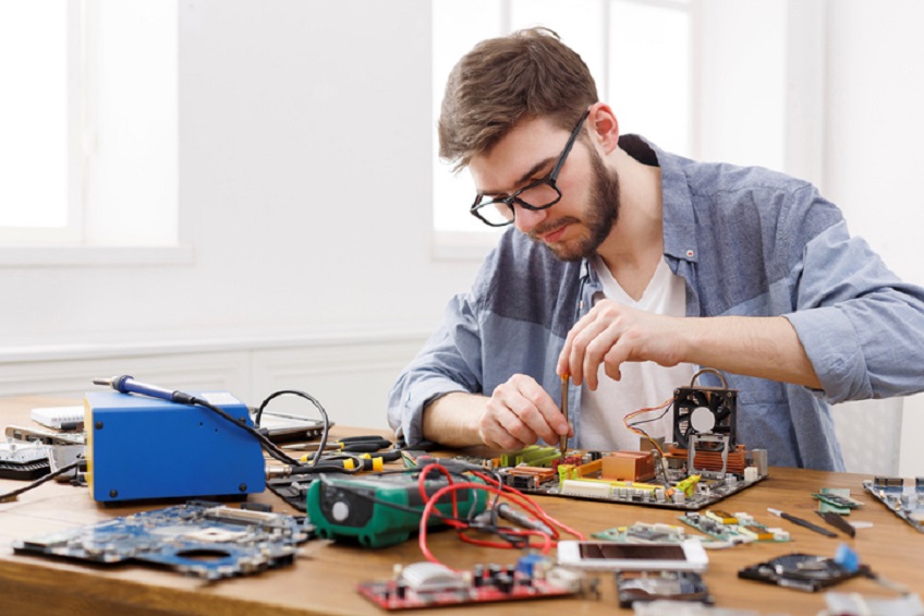 Técnico Superior en Mantenimiento Electrónico Circuit Diagram