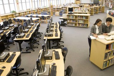 Cómo elegir un centro de postgrado