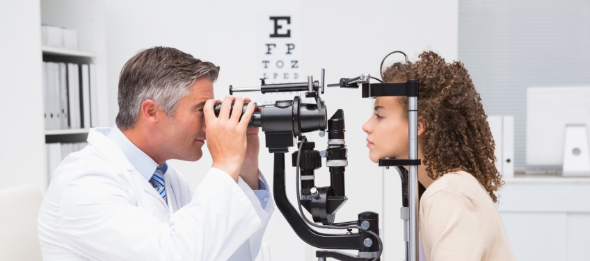 grado en óptica y optometría