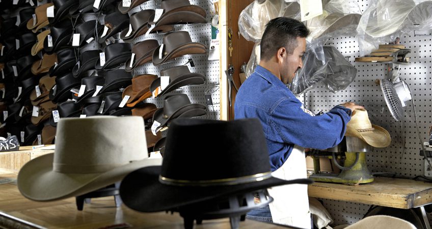 Técnico en Sombrerería