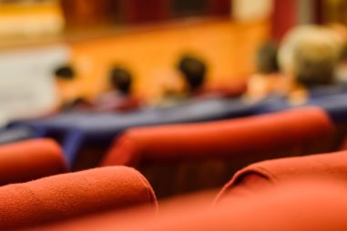 Azafata de congresos