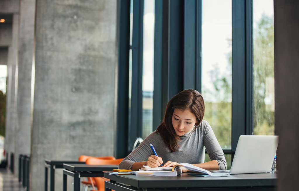 ¿Cuándo es el momento ideal para estudiar un máster?