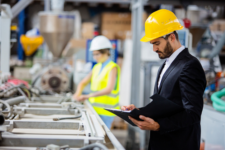 Jefe de obra, labor de intermediario