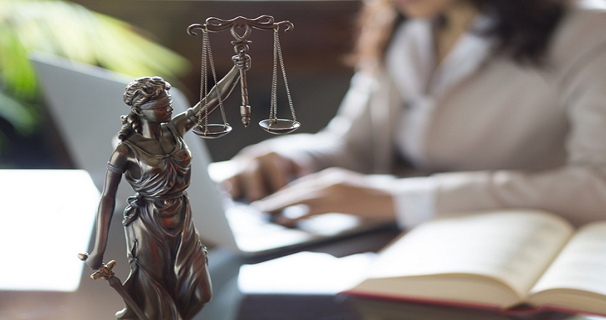 Qué hace un agente judicial y cómo te puedes preparar