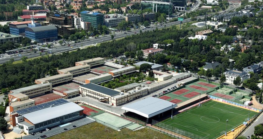 Colegio San José del Parque: ejemplo de educación y valores humanos
