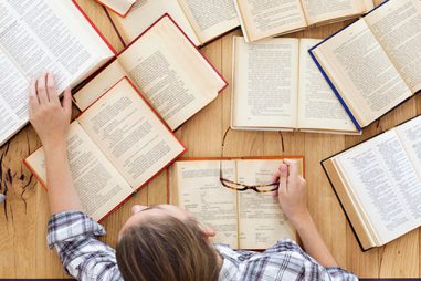 ¿Cómo puedo prepararme las oposiciones de auxiliar administrativo del SERMAS de Madrid?