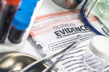 Descubre el Doble Grado en Criminología y Derecho