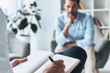 Diferencias entre el PIR y un Máster en Psicología Clínica