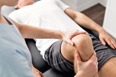 ¿Qué es la Kinesiología deportiva y cómo puedes formarte para convertirla en tu profesión?