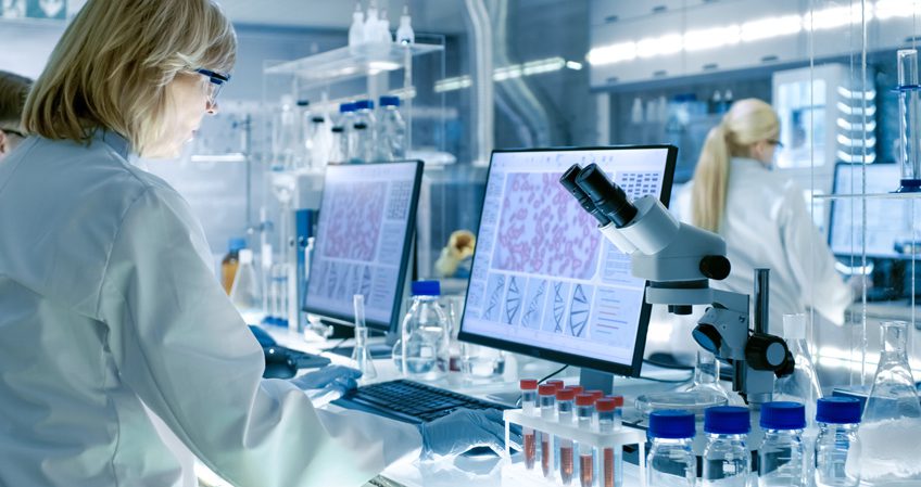 Todo lo que necesitas saber de la especialidad en microbiología