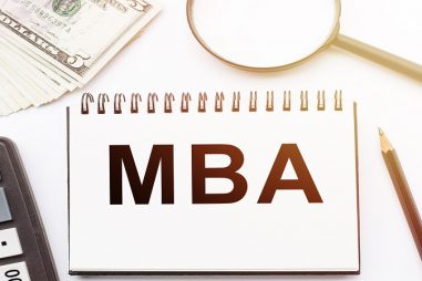 ¿Es buena o mala idea estudiar un MBA en tiempos de crisis?