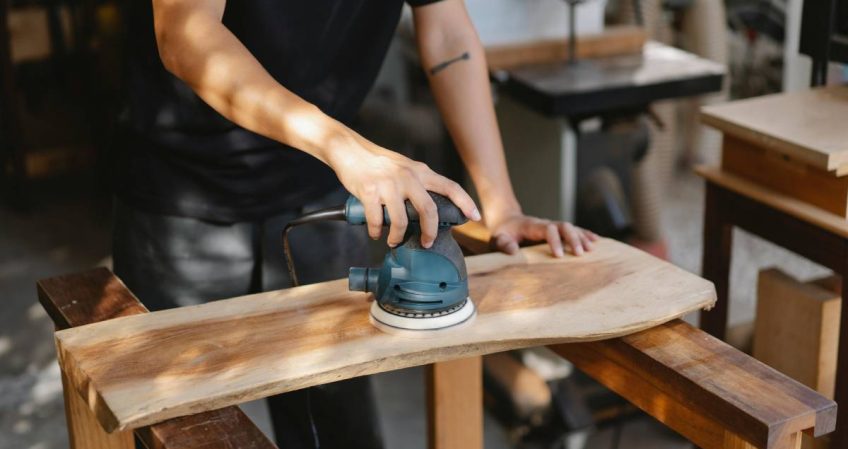 FP de Madera, Mueble y Corcho: ¿Qué estudios y salidas laborales ofrece esta familia de Formación Profesional?