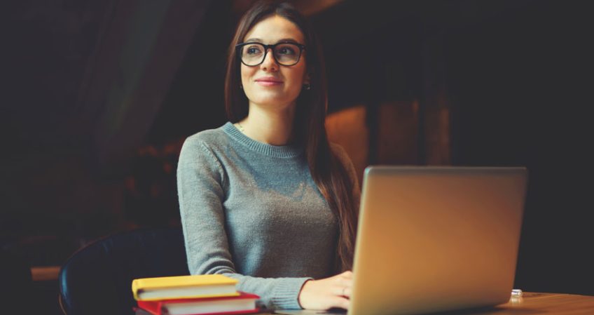 Máster habilitante para ejercer como profesor, ¿En qué consiste y cómo acceder a él?