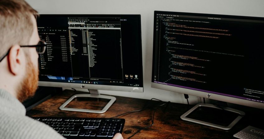 Grado universitario en Ciberseguridad e Inteligencia Artificial