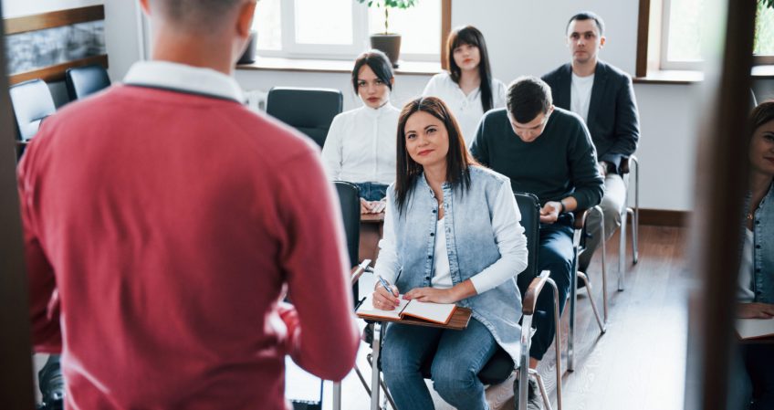 Se aprueban 6.729 microacreditaciones de FP para mejorar la empleabilidad de los trabajadores
