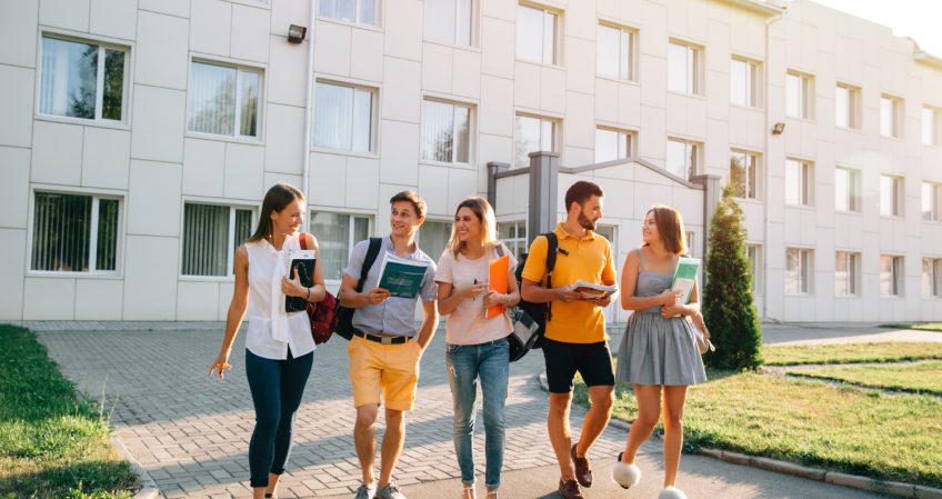 ¿Qué carreras tienen más salidas laborales? Una guía para decidir tu futuro