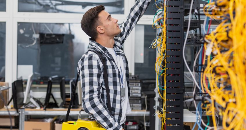 Doble titulación de FP en Técnico en Instalaciones de Telecomunicaciones y Técnico en Instalaciones Eléctricas y Automáticas