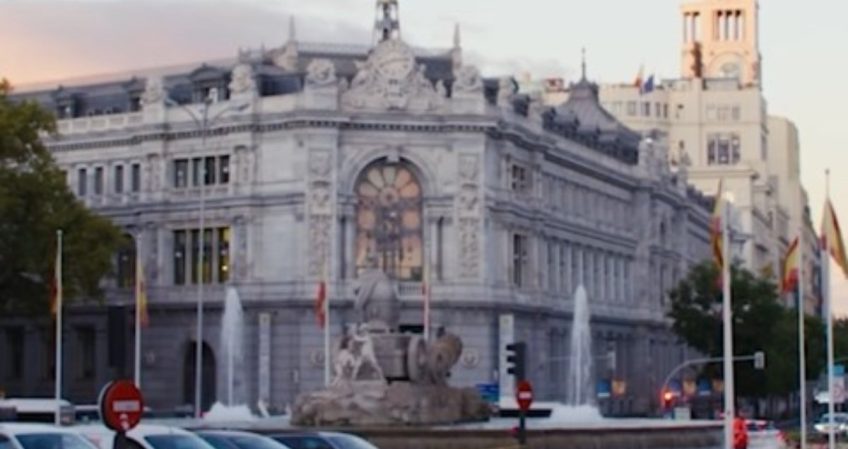 Ayudas para estudios en Economía y Finanzas: becas y estancias en el Banco de España