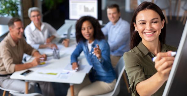 Cómo elegir un curso que te ayude a avanzar profesionalmente